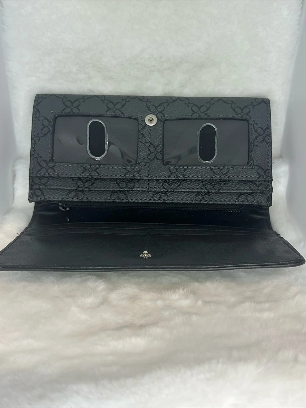 NINE WEST WALLET